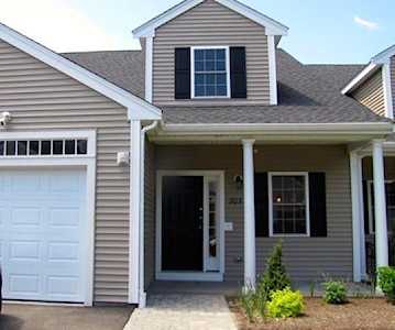 203 Meadow Ln #203 Randolph, MA 02368