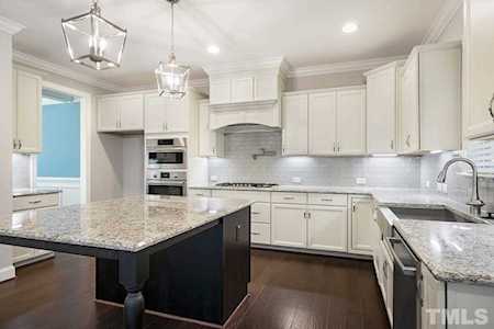 221 Old Ballentine Way Holly Springs, NC 27540