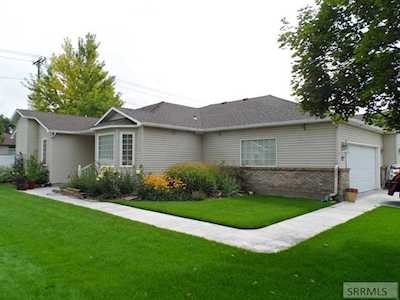3225 S Sonora Drive Idaho Falls, ID 83404