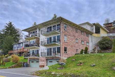 312 Perry Ave N #3 Port Orchard, WA 98366