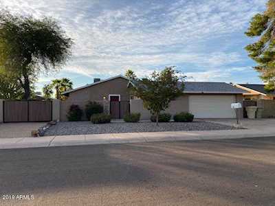 8320 N 55th Drive Glendale, AZ 85302
