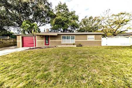7100 N Orpine Drive St Petersburg, FL 33702