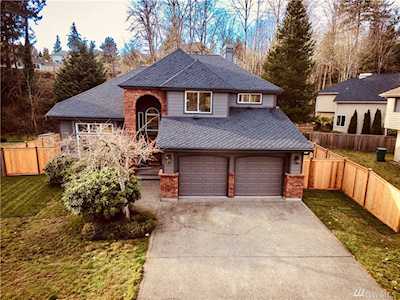 7425 122 Place SE Newcastle, WA 98056