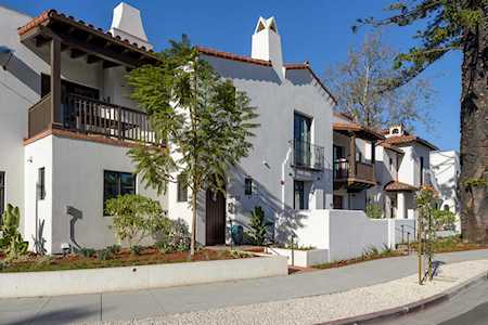 118 W Yanonali St Santa Barbara, CA 93101