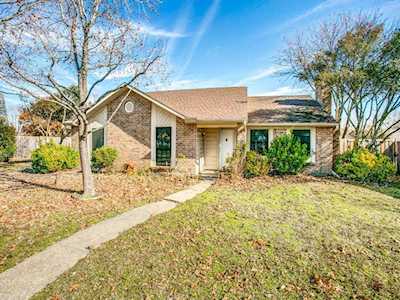 1318 Timbercreek Court Allen, TX 75002