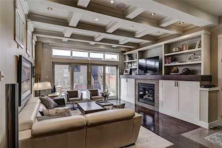 4011 16A Street SW Calgary, AB T2T 4L1