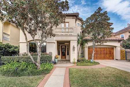5346 Val Verde St Houston, TX 77056