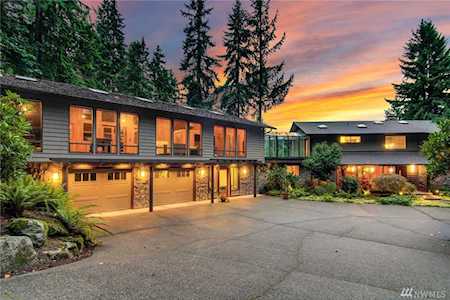18528 SE 58th St Issaquah, WA 98027