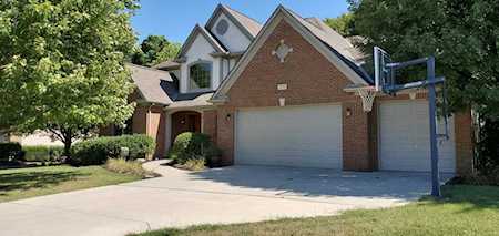 2818 Sandhurst Drive Lewis Center, OH 43035