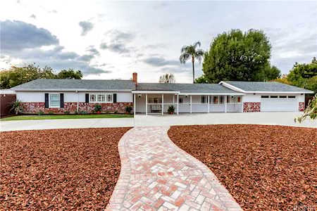 8635 Amestoy Avenue Sherwood Forest, CA 91325