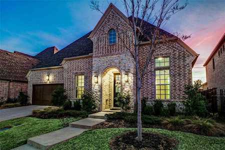 7219 Marquis Lane Irving, TX 75063