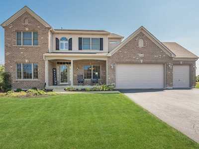 1148 Homestead Dr Yorkville, IL 60560