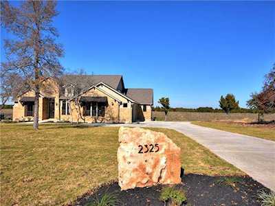 2325 High Lonesome Leander, TX 78641