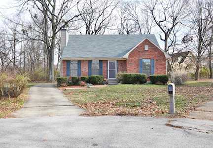 9406 Marse Henry Dr Louisville, KY 40299