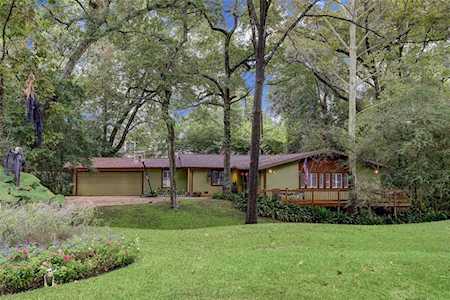 1210 Ridgeley Dr Hilshire Village, TX 77055