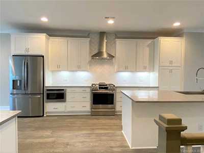 2327 Central Ave Charlotte, NC 28205