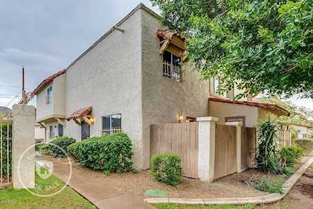 8849 N 12th Place Phoenix, AZ 85020