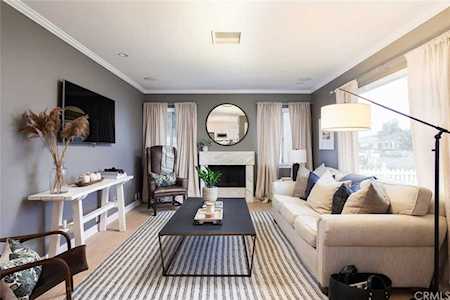 383 Broadway Costa Mesa, CA 92627