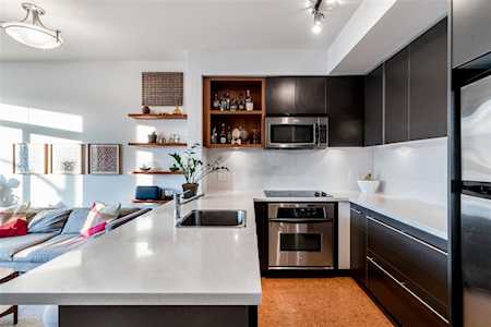 2828 Main Street #315 Vancouver, BC V5T 3G2