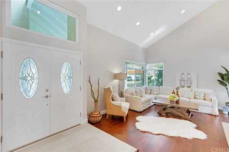 24662 Creekview Drive Laguna Hills, CA 92653