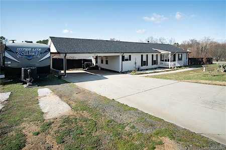 4132 Ringtail Ct Concord, NC 28025