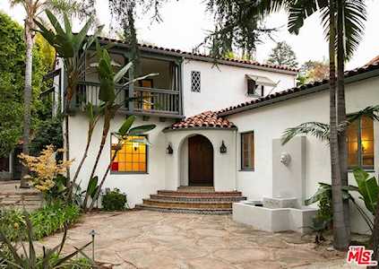 3783 Effingham Place Los Angeles, CA 90027