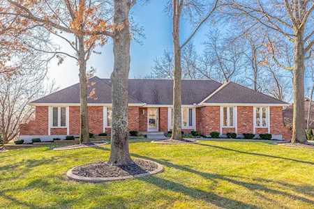 4916 S Conway Ct Independence, MO 64055