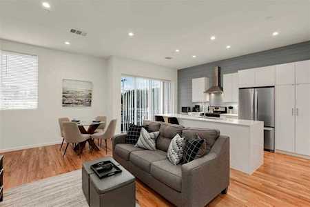 3816 San Jacinto Street #303 Dallas, TX 75204
