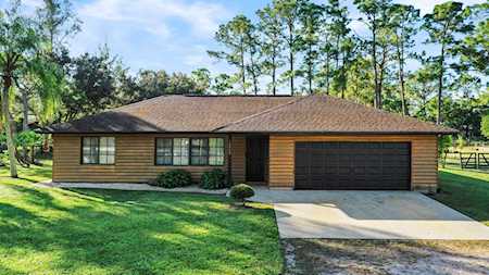 16060 E Aquaduct Drive Loxahatchee, FL 33470