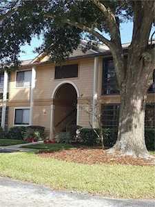 6031 Scotchwood Glen #207 Orlando, FL 32822