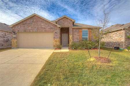 8217 Wildwest Drive Fort Worth, TX 76131