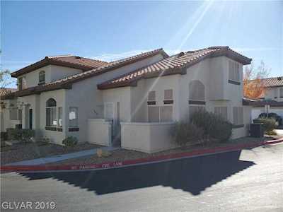 8020 Divine Dr Las Vegas, NV 89128