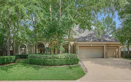 22 Gilded Pond Place The Woodlands, TX 77381