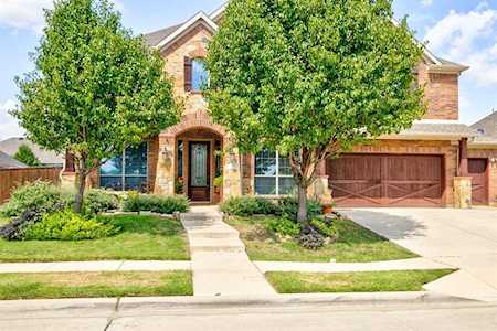 1207 Hayfield Street Roanoke, TX 76262