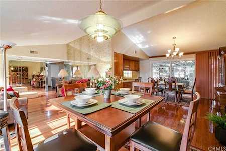 3361 Ruth Elaine Drive Los Alamitos, CA 90720