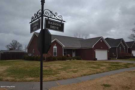7201 Hassock Dr Louisville, KY 40258