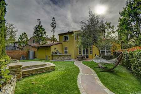 111 Canyoncrest Irvine, CA 92603