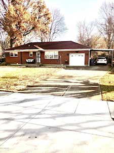 3105 Rockford Ln Louisville, KY 40216