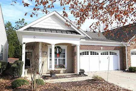 111 Lelcester Court Cary, NC 27519