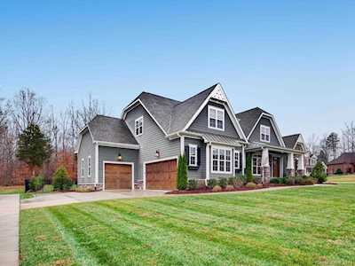 16707 Reinsch Dr Davidson, NC 28036