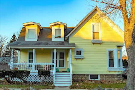 203 Elm Street Valparaiso, IN 46383