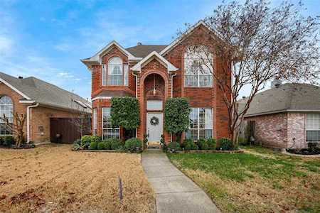 1502 Post Oak Drive Rowlett, TX 75089