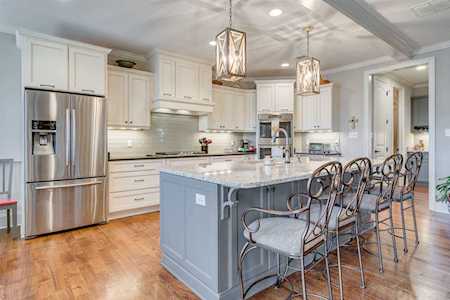 1810 Enclave Green Ln Germantown, TN 38139