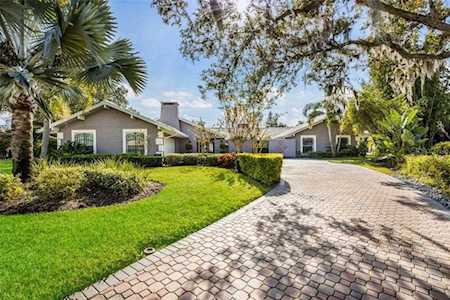 325 Passage Way Osprey, FL 34229