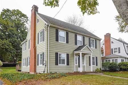 15 Riggs Avenue West Hartford, CT 06107
