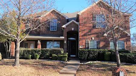 1404 Apache Trail Corinth, TX 76210