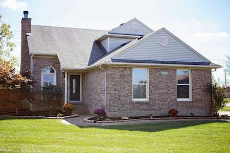 110 Whirlaway Cir Mt Washington, KY 40047