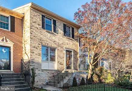 417 Mill St SE Vienna, VA 22180