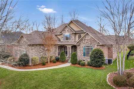 4236 Hoffmeister Dr Waxhaw, NC 28173