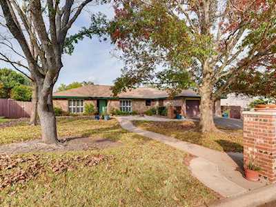 6402 Mauna Kea Dr Austin, TX 78746